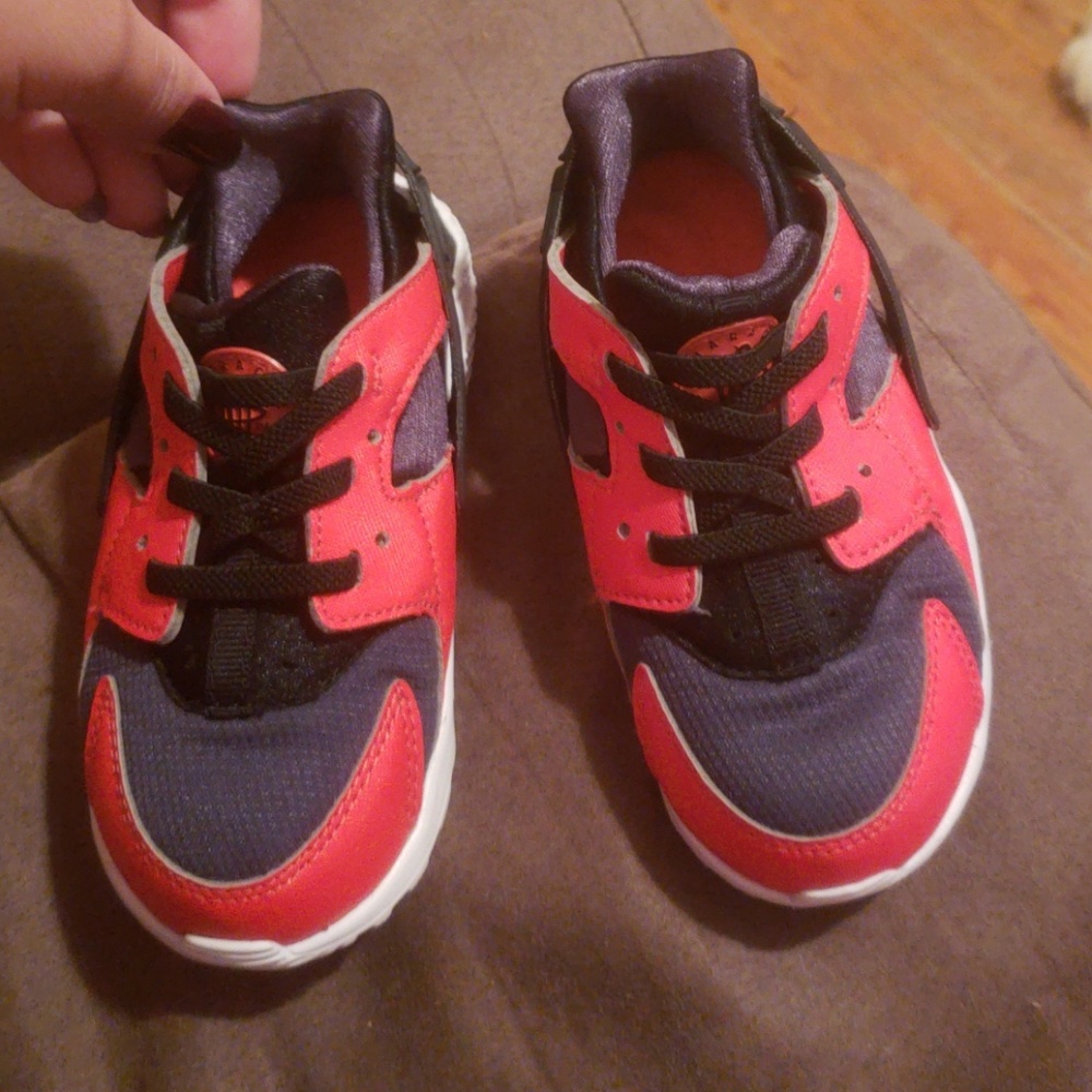 Nike Harrche Sneakers